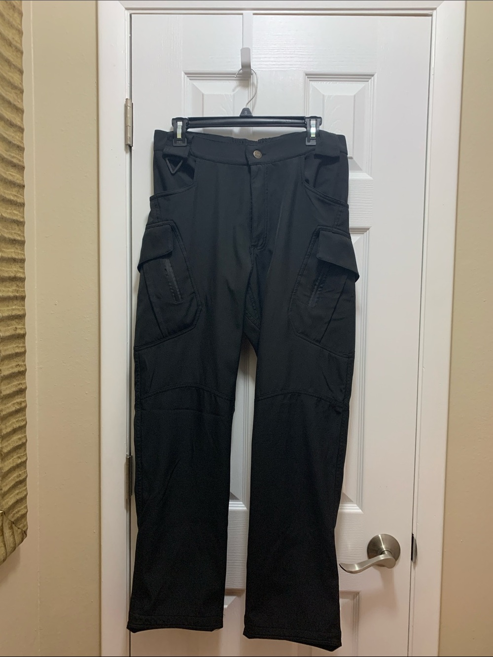 Women’s Black Cargo Work Pants - Durable Everyday Utility